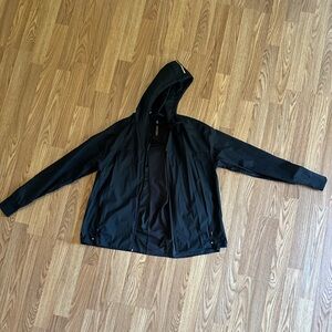 REI Windbreaker Jacket size Medium in Black
